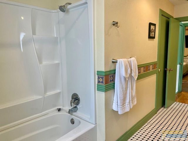 131 E Acapulco St., South Padre Island, TX 78597