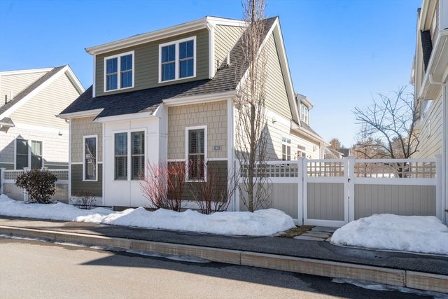 33 Boyde's Crossing, Norfolk, MA 02056