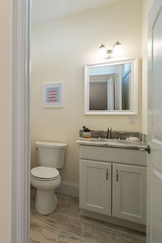 33 Boyde's Crossing, Norfolk, MA 02056