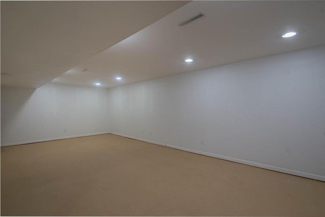 201 Oak Hill COURT, Watertown, WI 53094