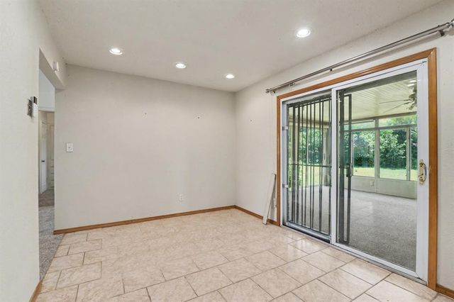 8101 S Miller Boulevard, Oklahoma City, OK 73159