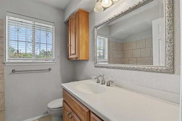 8101 S Miller Boulevard, Oklahoma City, OK 73159
