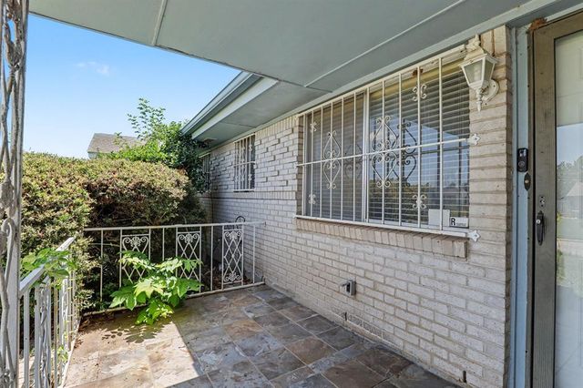 8101 S Miller Boulevard, Oklahoma City, OK 73159