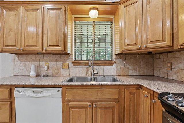 8101 S Miller Boulevard, Oklahoma City, OK 73159