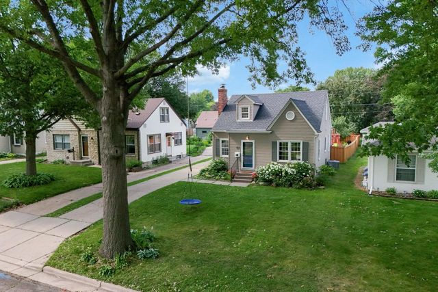 753 Idaho Avenue W, Saint Paul, MN 55117