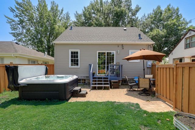 753 Idaho Avenue W, Saint Paul, MN 55117