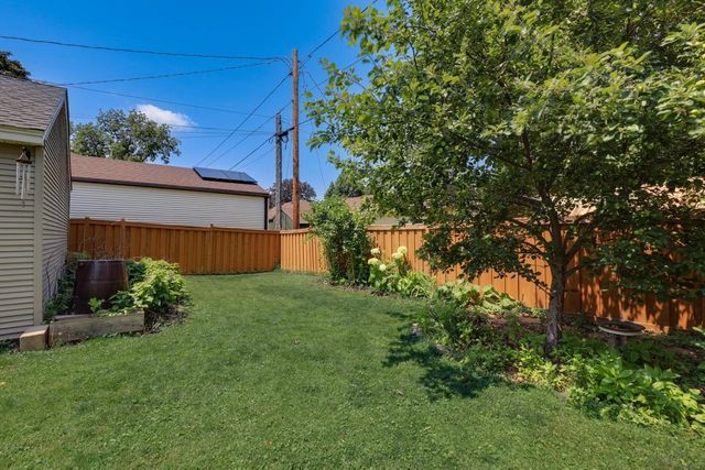 753 Idaho Avenue W, Saint Paul, MN 55117