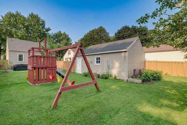 753 Idaho Avenue W, Saint Paul, MN 55117