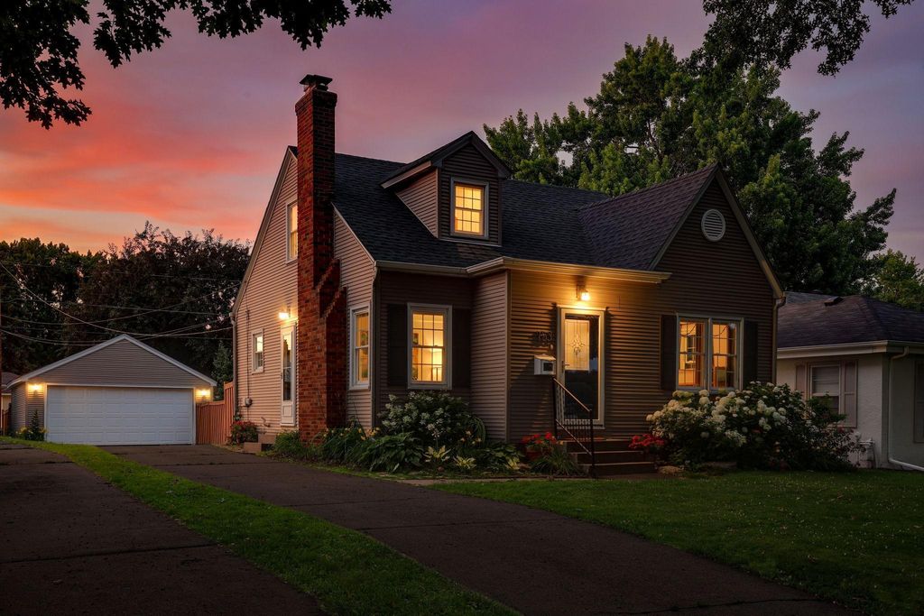 753 Idaho Avenue W, Saint Paul, MN 55117