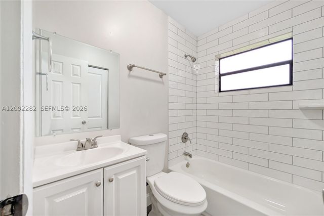 11822 SW 169th St, Miami, FL 33177