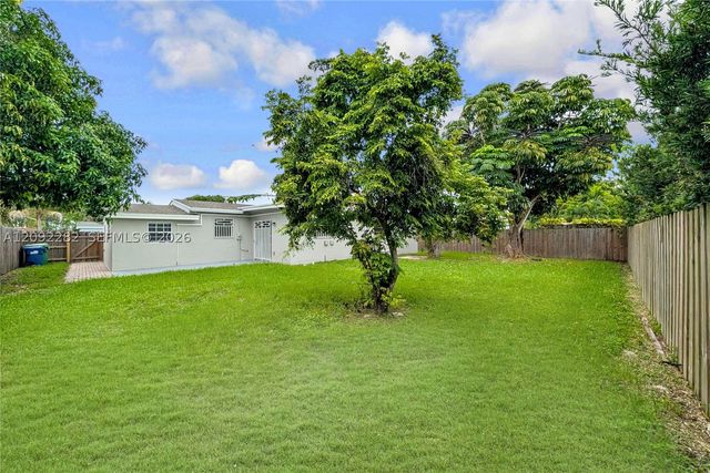 11822 SW 169th St, Miami, FL 33177