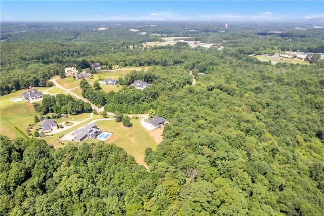 574 Paramount Drive, Seneca, SC 29678