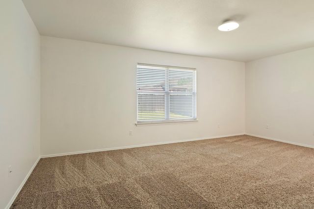 2207 Kuykendall DR, Georgetown, TX 78626