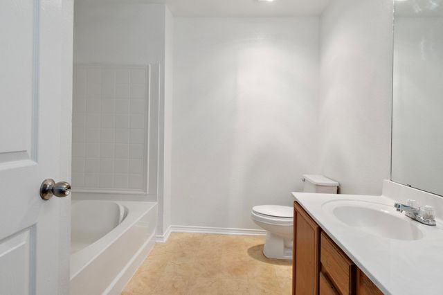 2207 Kuykendall DR, Georgetown, TX 78626