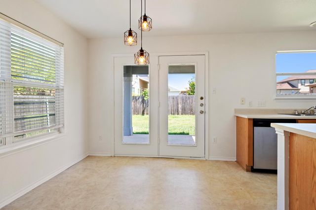 2207 Kuykendall DR, Georgetown, TX 78626