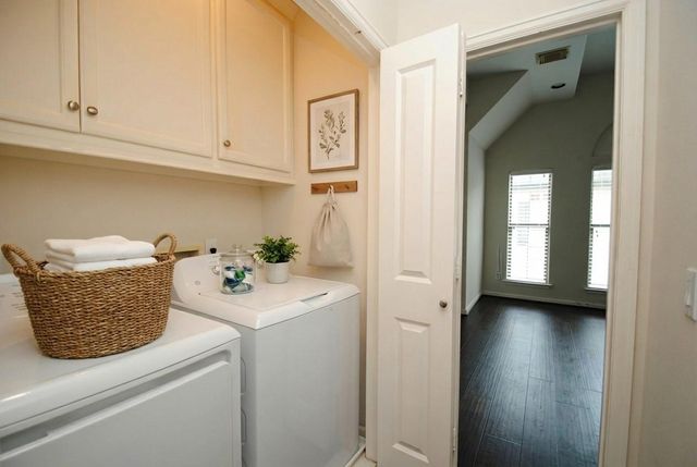 562 Bomar Street, Houston, TX 77006