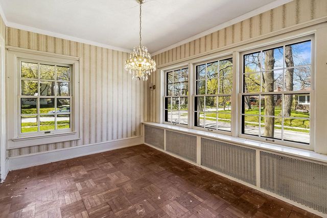 836 N 67th STREET, Wauwatosa, WI 53213