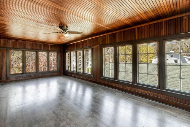 836 N 67th STREET, Wauwatosa, WI 53213