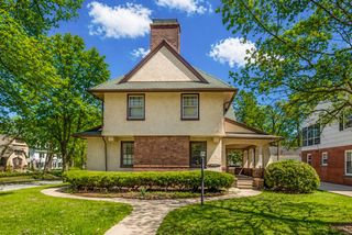 836 N 67th STREET, Wauwatosa, WI 53213