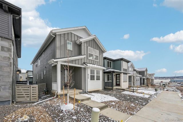 8779 Whiteclover Street, Littleton, CO 80125