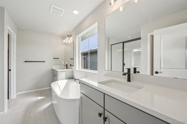 8779 Whiteclover Street, Littleton, CO 80125