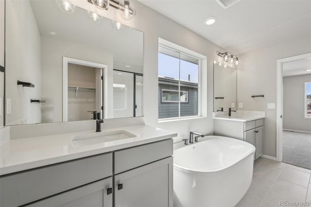 8779 Whiteclover Street, Littleton, CO 80125