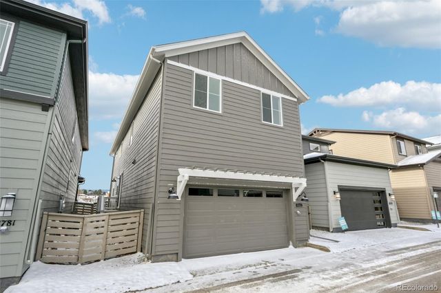 8779 Whiteclover Street, Littleton, CO 80125