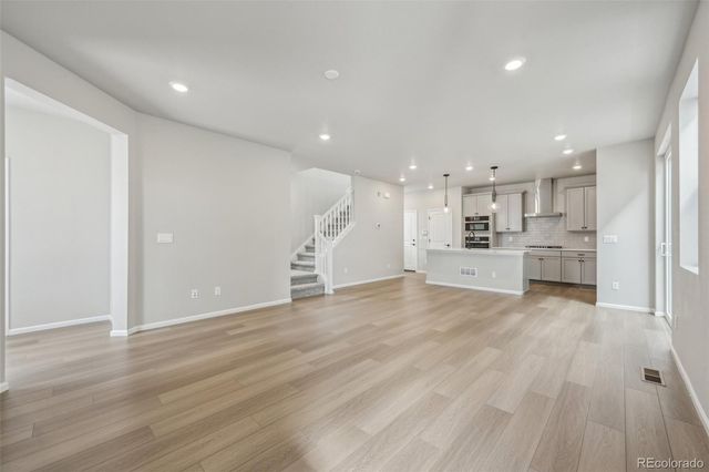 8779 Whiteclover Street, Littleton, CO 80125