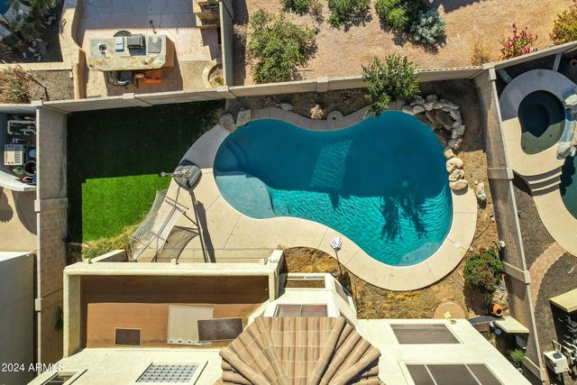 2801 W Silver Fox Way, Phoenix, AZ 85045