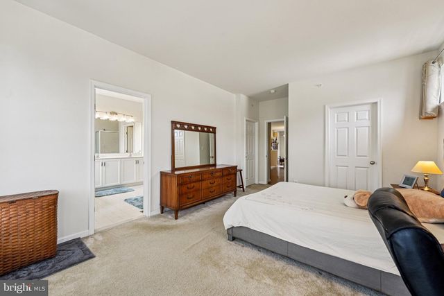 332 REDBUD LN, Kennett Square, PA 19348