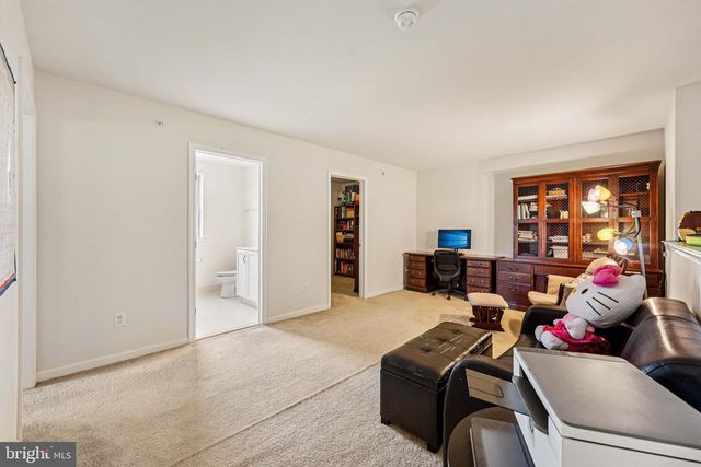 332 REDBUD LN, Kennett Square, PA 19348