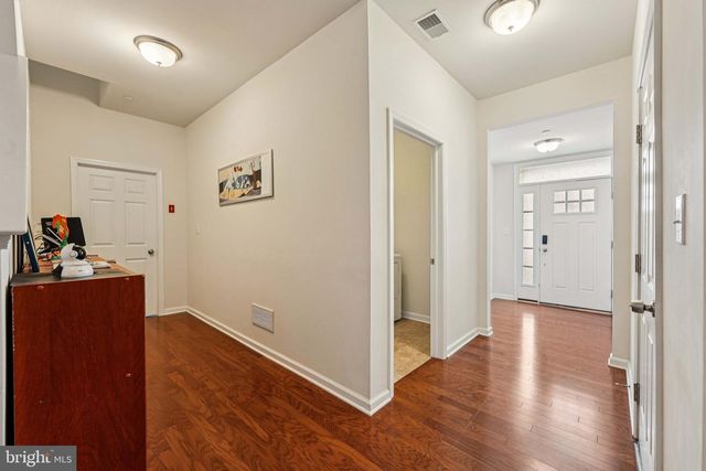 332 REDBUD LN, Kennett Square, PA 19348