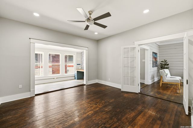 1105 W Mulberry, San Antonio, TX 78201