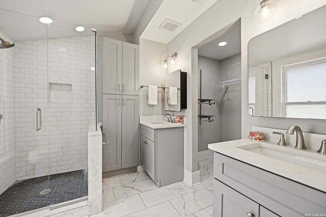 1105 W Mulberry, San Antonio, TX 78201