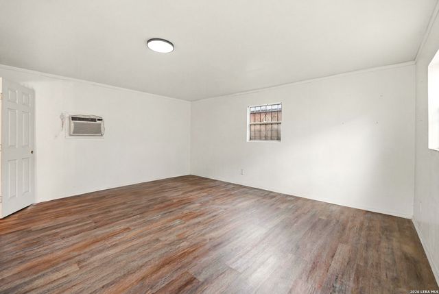 1105 W Mulberry, San Antonio, TX 78201