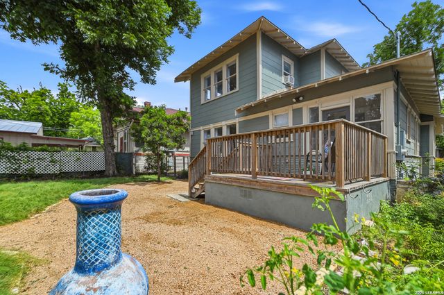 1105 W Mulberry, San Antonio, TX 78201