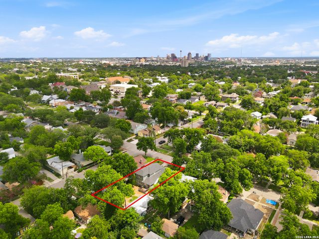 1105 W Mulberry, San Antonio, TX 78201
