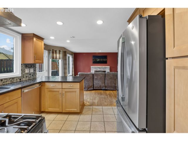 10964 Sw 118TH Ct, Tigard, OR 97223