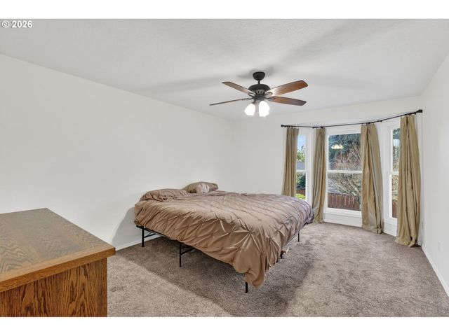 10964 Sw 118TH Ct, Tigard, OR 97223