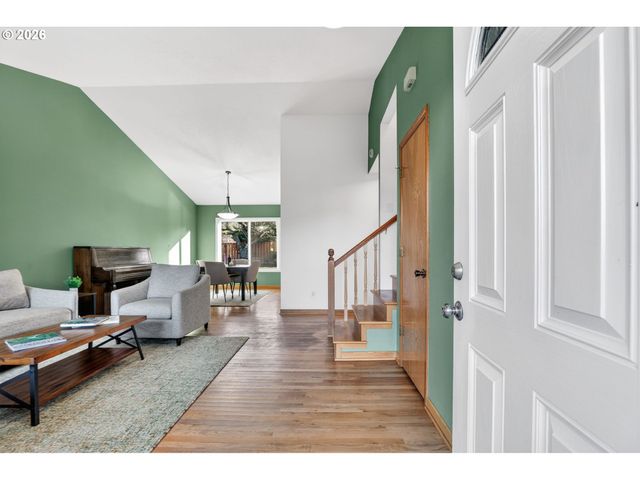 10964 Sw 118TH Ct, Tigard, OR 97223