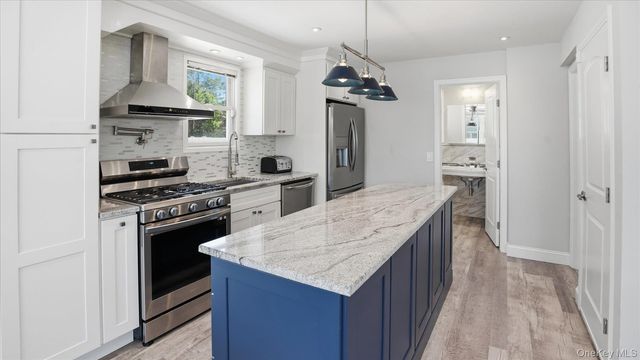 134 Washington Drive, Mastic Beach, NY 11951