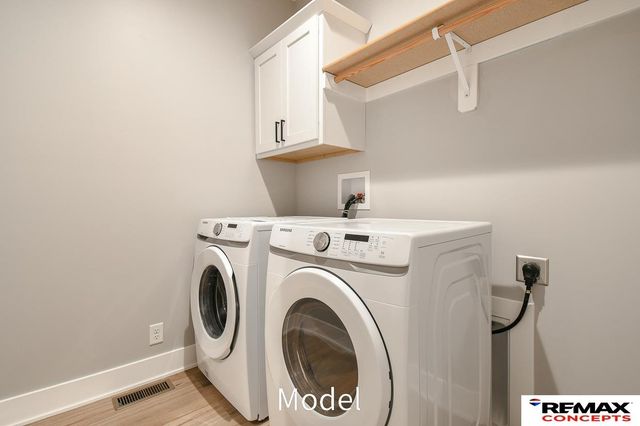 3505 Anaheim Court, Lincoln, NE 68506