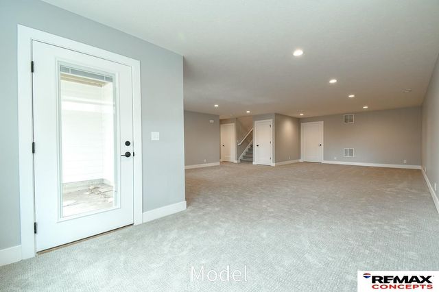 3505 Anaheim Court, Lincoln, NE 68506