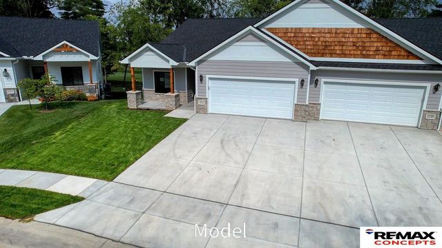 3505 Anaheim Court, Lincoln, NE 68506