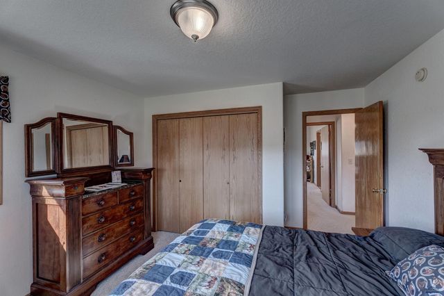 25237 WAPITI RD, Hermosa, SD 57744