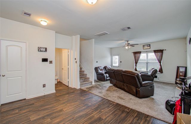 510 Douro Drive, Crosby, TX 77532