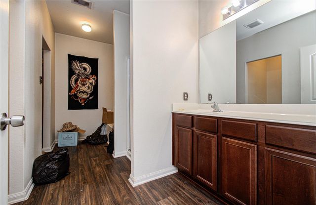 510 Douro Drive, Crosby, TX 77532