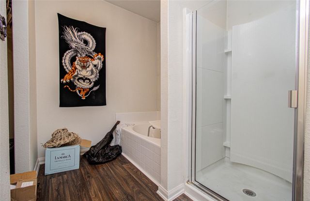 510 Douro Drive, Crosby, TX 77532