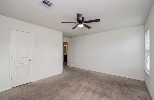 510 Douro Drive, Crosby, TX 77532