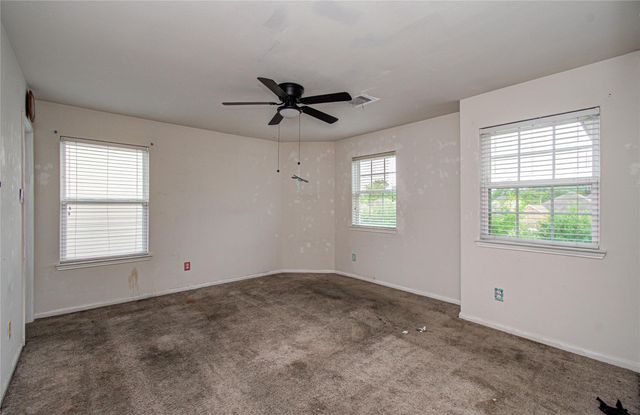 510 Douro Drive, Crosby, TX 77532